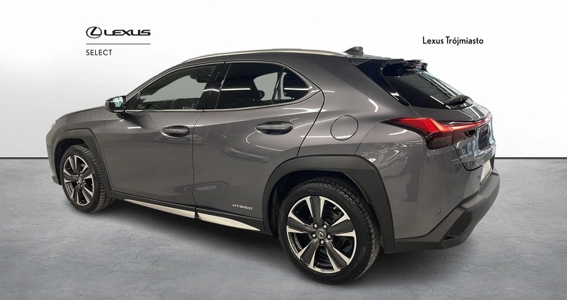 Lexus UX cena 134000 przebieg: 49548, rok produkcji 2019 z Olkusz małe 232